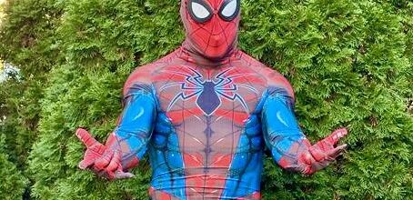 Hire a Spiderman Near Voorhees NJ